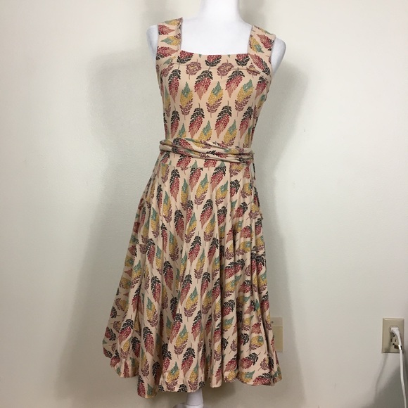 Effie’s Heart Dresses & Skirts - 🛑🛑 SOLD!! Effie’s Heart Tan Leaf Print Dress